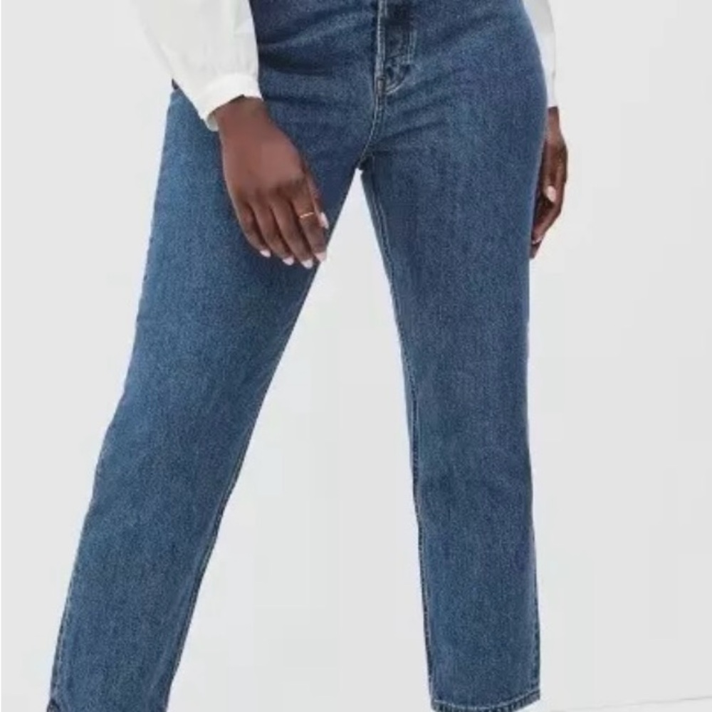 NWOT Everlane Curvy 90’s cheeky straight ankle jeans  ~ SIZE 32